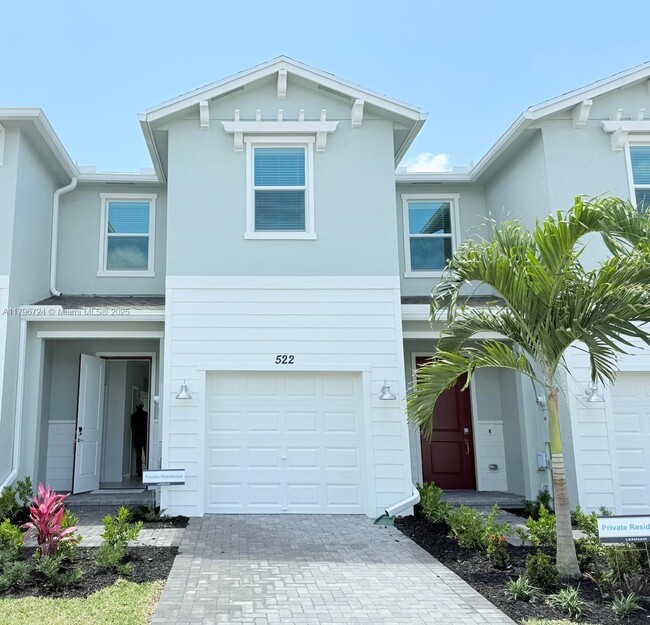 Photo - 522 Rivergrass St Townhome
