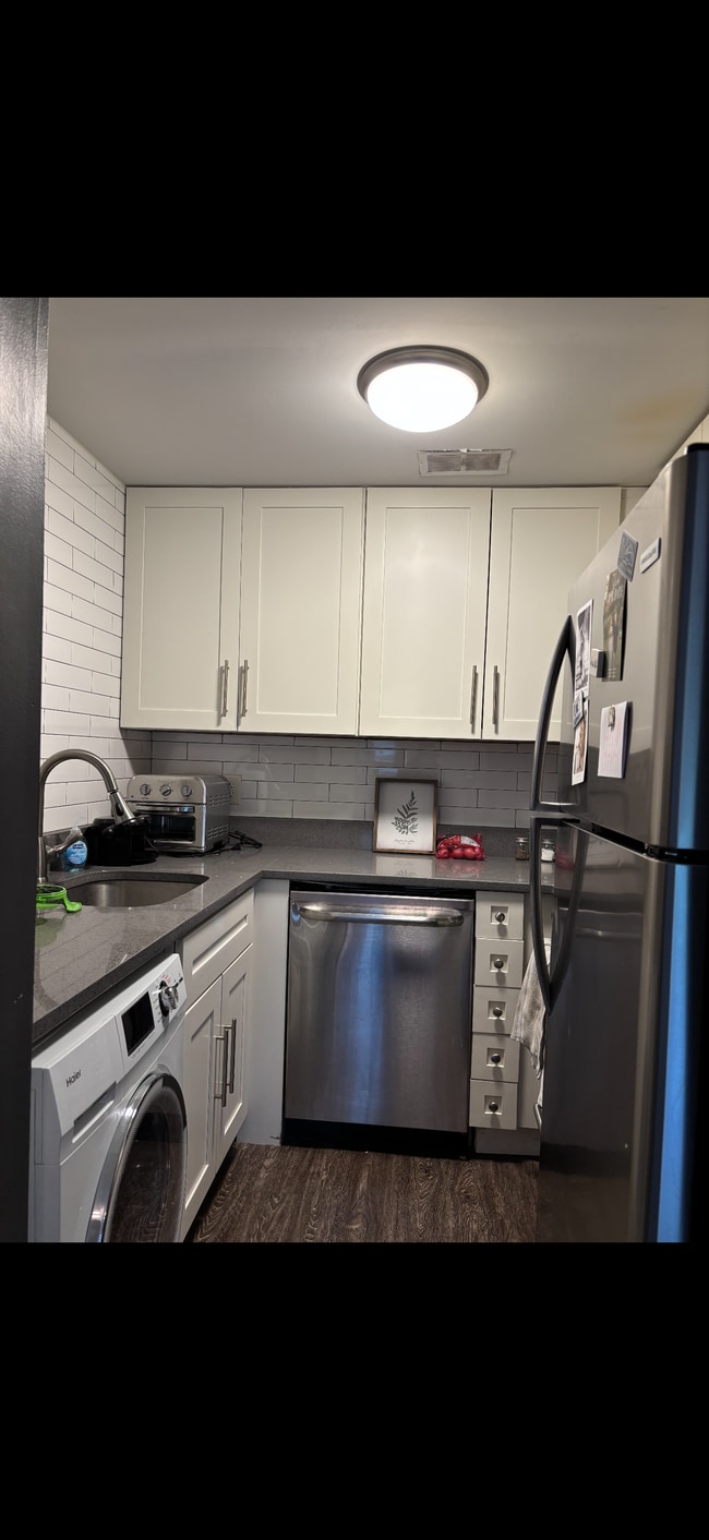 5316 Pershing Ave Unit 303