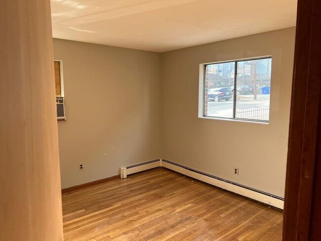 Photo - 78-80 Harvard St. #3