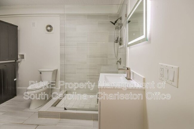 Photo - 1239 Sunset Dr