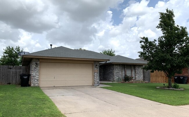 Building Photo - 649 Fire Light Dr