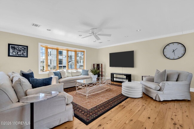 Building Photo - 326 Cutter Ln