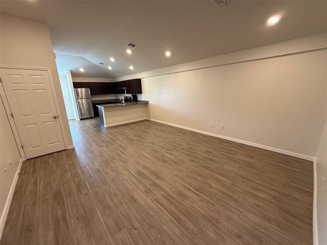 Photo - 26528 Oran Way
