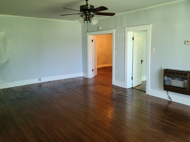 Photo - Main Street Unidad 709 A Main St