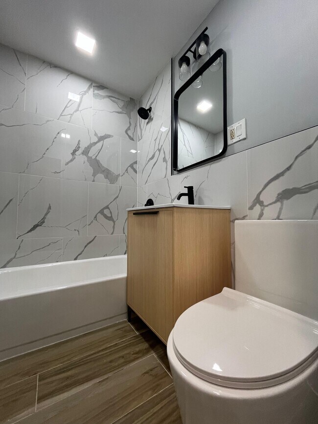 Photo - 117 Wade St Unit 2E