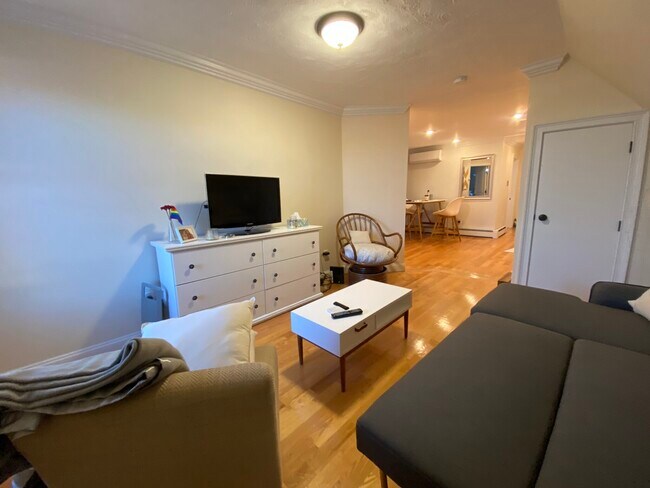 Photo - 67 Temple St Unidad 3