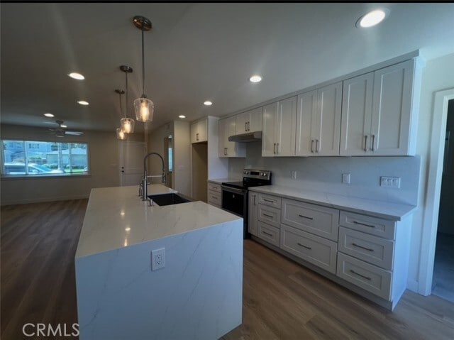 Photo - 172 Flower St