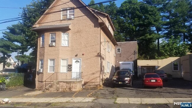 Building Photo - 93 N 8th St Unit 1-1 Rental