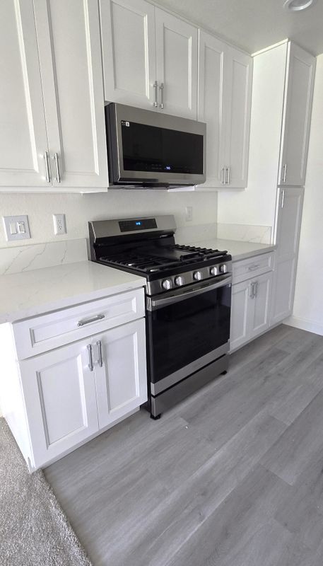 1075 W State St Unit G202