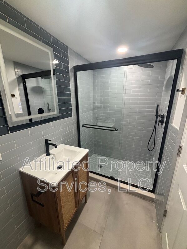 Photo - 4011 36th Ct