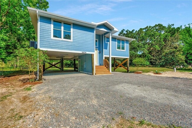 Photo - 1604 Rowland Dr