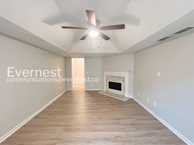 Photo - 1533 Northcut Ct