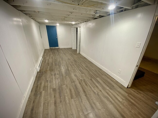 Photo - 144 South West End Boulevard