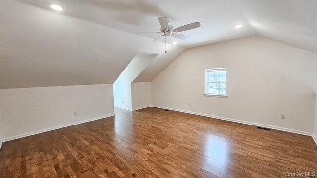 Photo - 260 W Main St Unidad 15