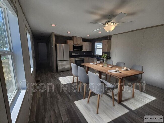 Photo - 700 S 12th St