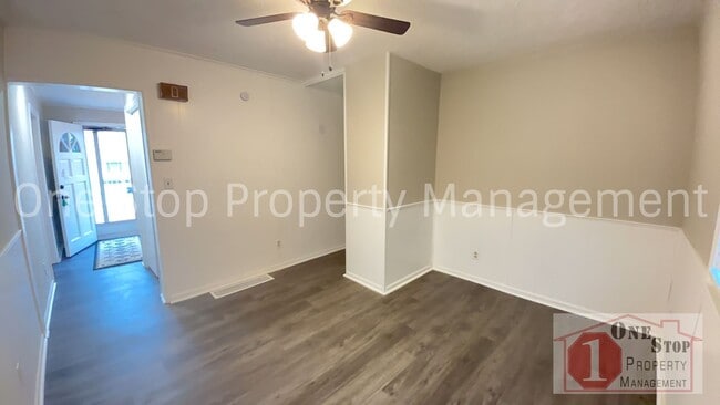 Photo - 5714 NE 49th St