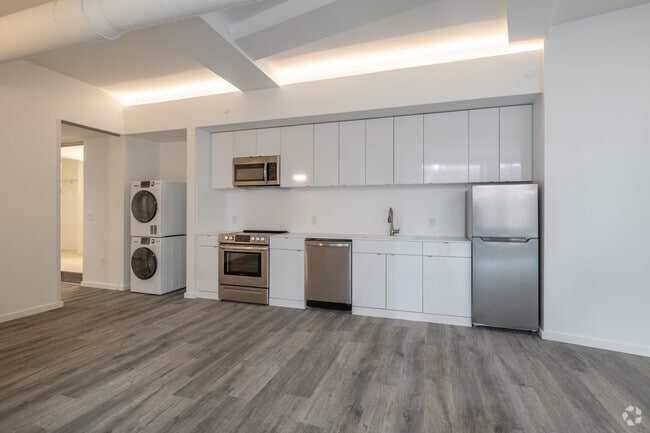 1BD, 1BA - 1,115SF - l1-1115