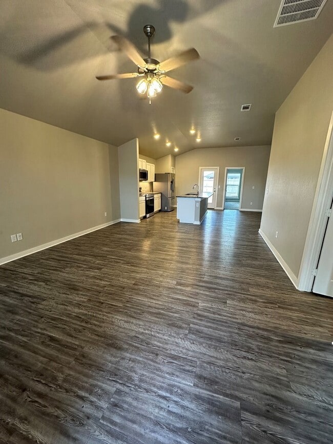 Photo - 1313 Red Cliff Ave