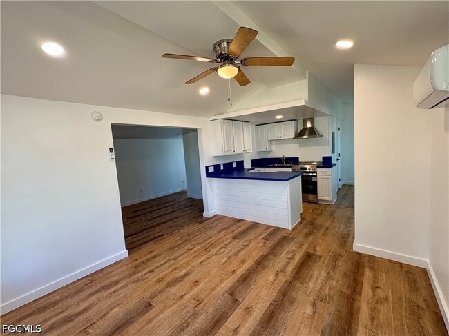 Photo - 5675 Pine Island Rd