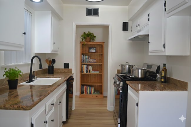 Photo - Royal Gardens Arcadia