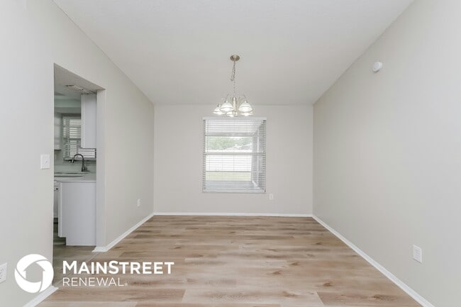 Photo - 706 Jacaranda Dr