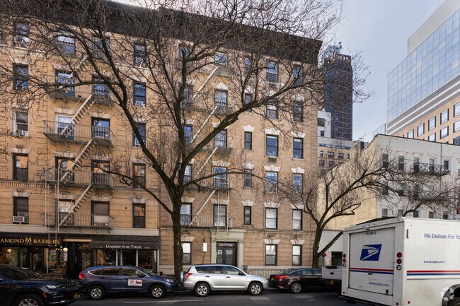 Photo - 324 East 66th Street