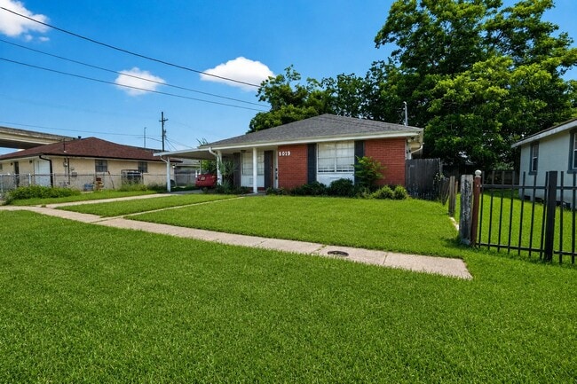 Photo - 8019 Trout Rd