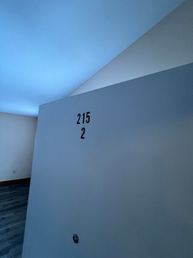 Photo - 201-215 1st Street Unidad 215 #1