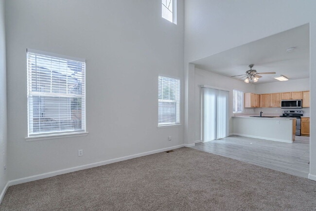 Photo - 965 Evening Star Ct