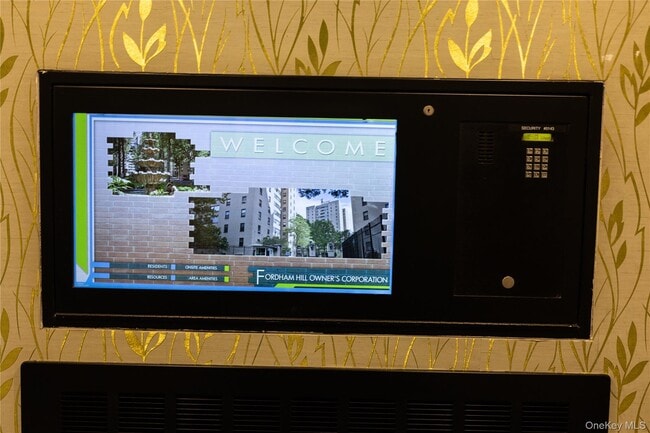 Building Photo - 5 Fordham Hill Oval Unit 12B