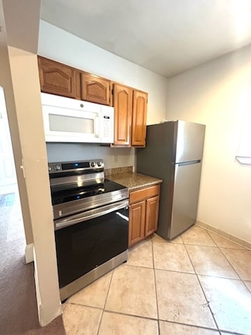 UNIT #4 - 2926 Post St Unit 2926 POST ST #4