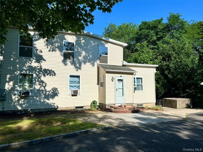 Photo - 321 Canal Rd