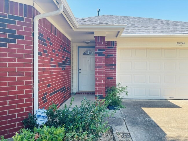 Photo - 8234 Viny Ridge Dr