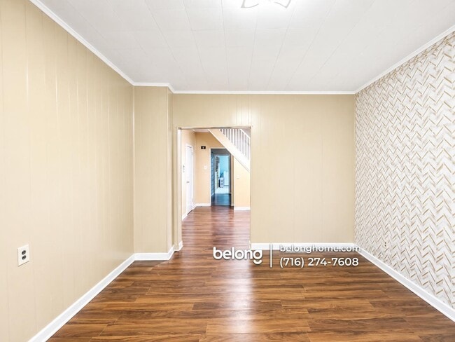 Photo - 2207 Linwood Ave