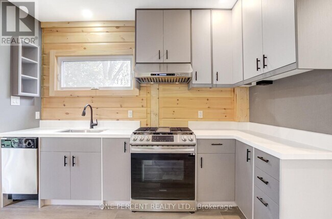 Photo - 57 Rosehill Dr