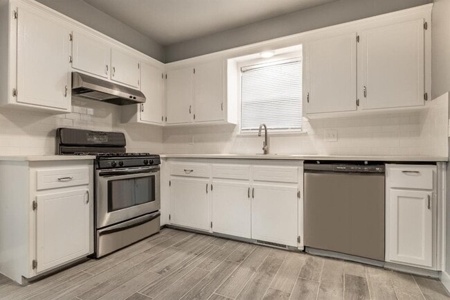 Photo - 13817 N Everest Ave