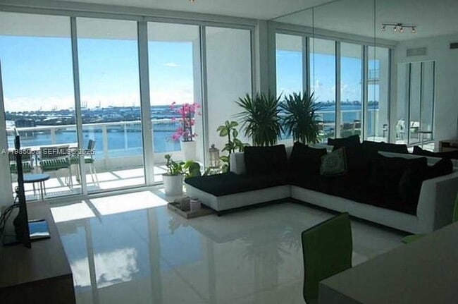 Photo - 2020 N Bayshore Dr Unit 2204