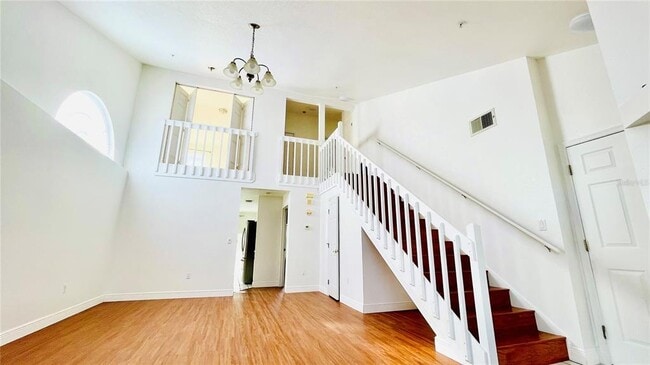 Photo - 3381 Hamlet Loop