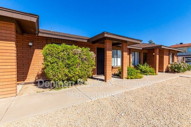 Photo - 415 N 64th Pl Unidad 103