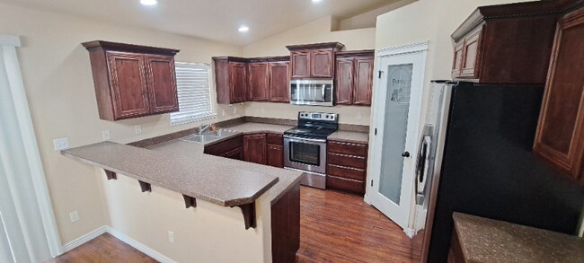 Photo - 1184 Glenn Brook Rd