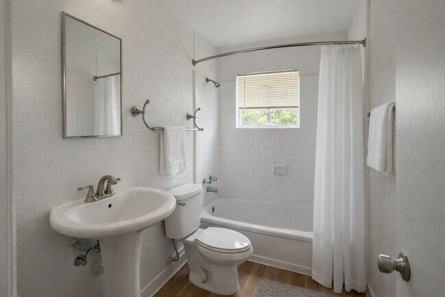 Photo - 5607 Jackson St Unit 10