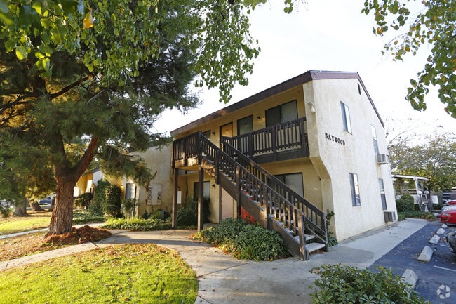 Baywood Apartments For Rent In Bakersfield Ca Forrent Com