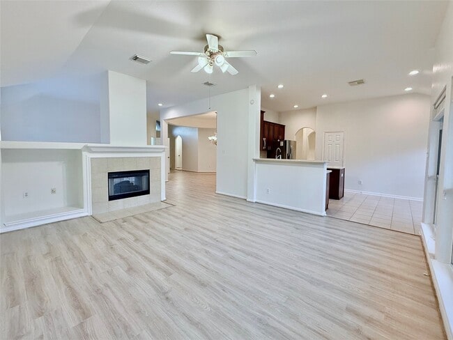 Photo - 13714 Brighton Park Dr