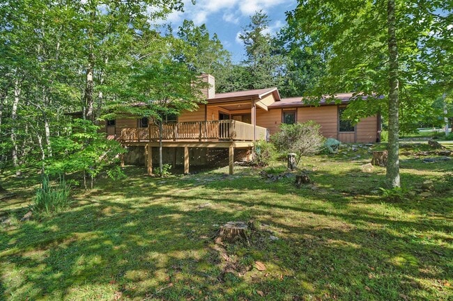 Photo - 3 bedroom / 2 bath on a private corner lot in Fairfield Glade