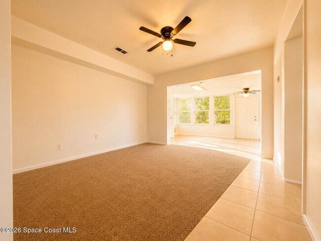 Photo - 105 Primrose Ln