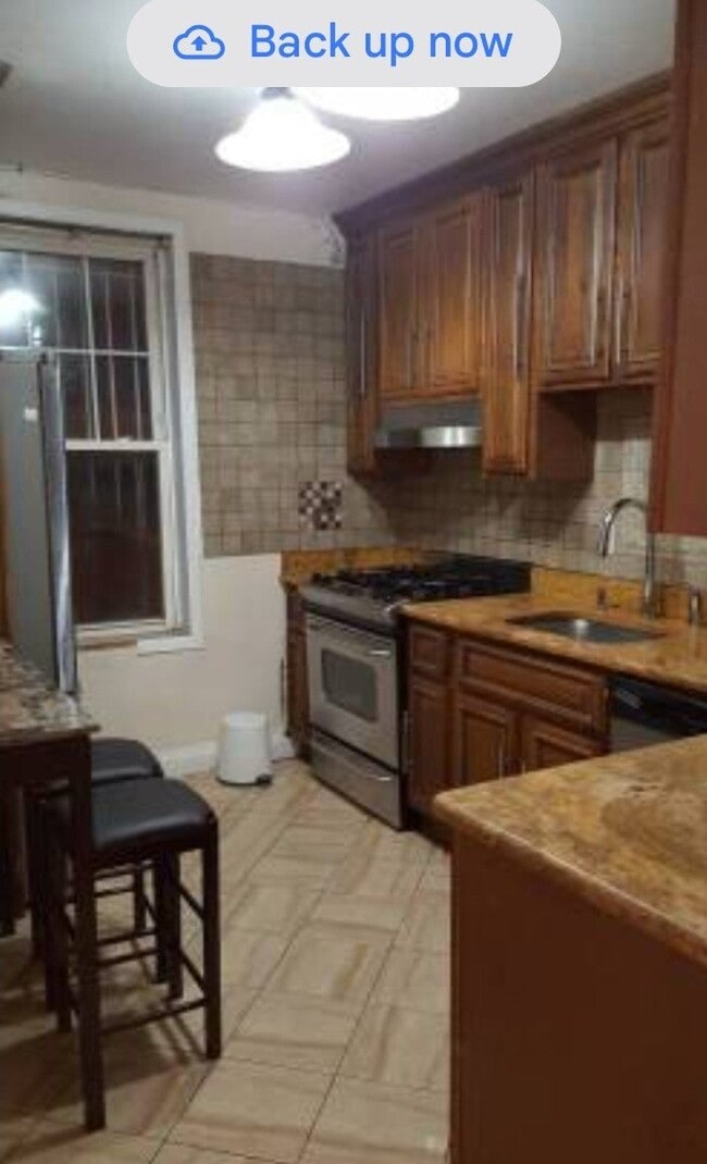3215 Fairfield Ave Unit 1LL