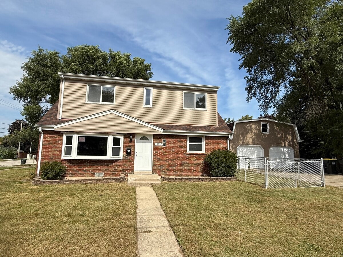 Photo - 10657 Austin Ave Casa