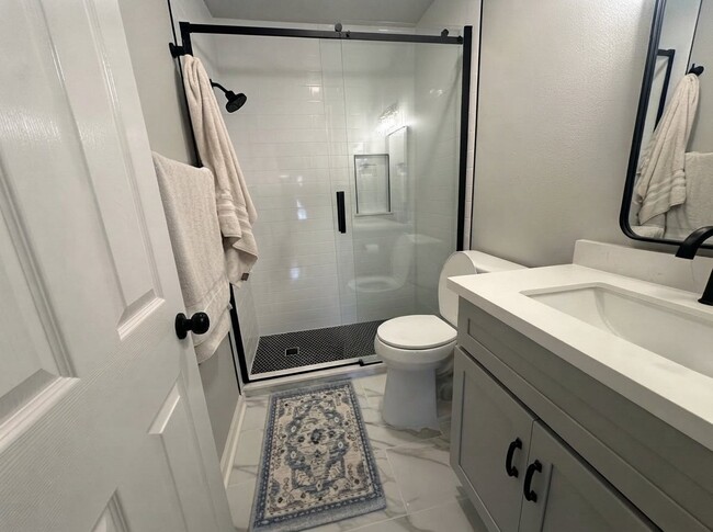 7817 Bles Ave Unit 2A