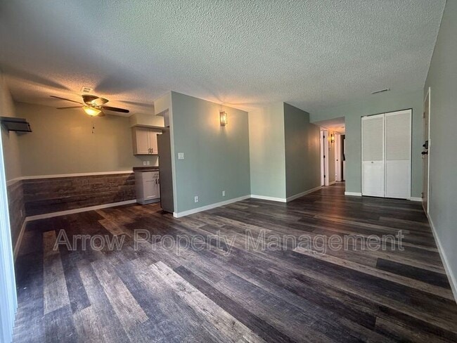 Photo - 3405 Holdrege St Unidad 201