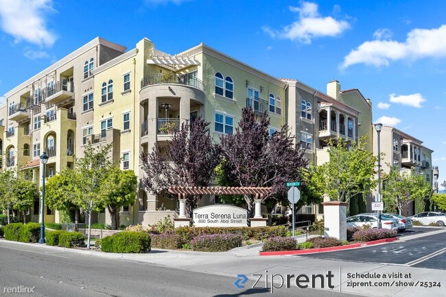 2 br, 2 bath Condo - 600 South Abel Street... - 2 br, 2 bath Condo - 600 South Abel Street...